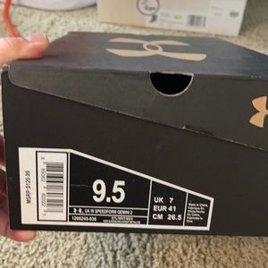 New -UA W Speedform Gemini 2 Womens Sneakers 9.5